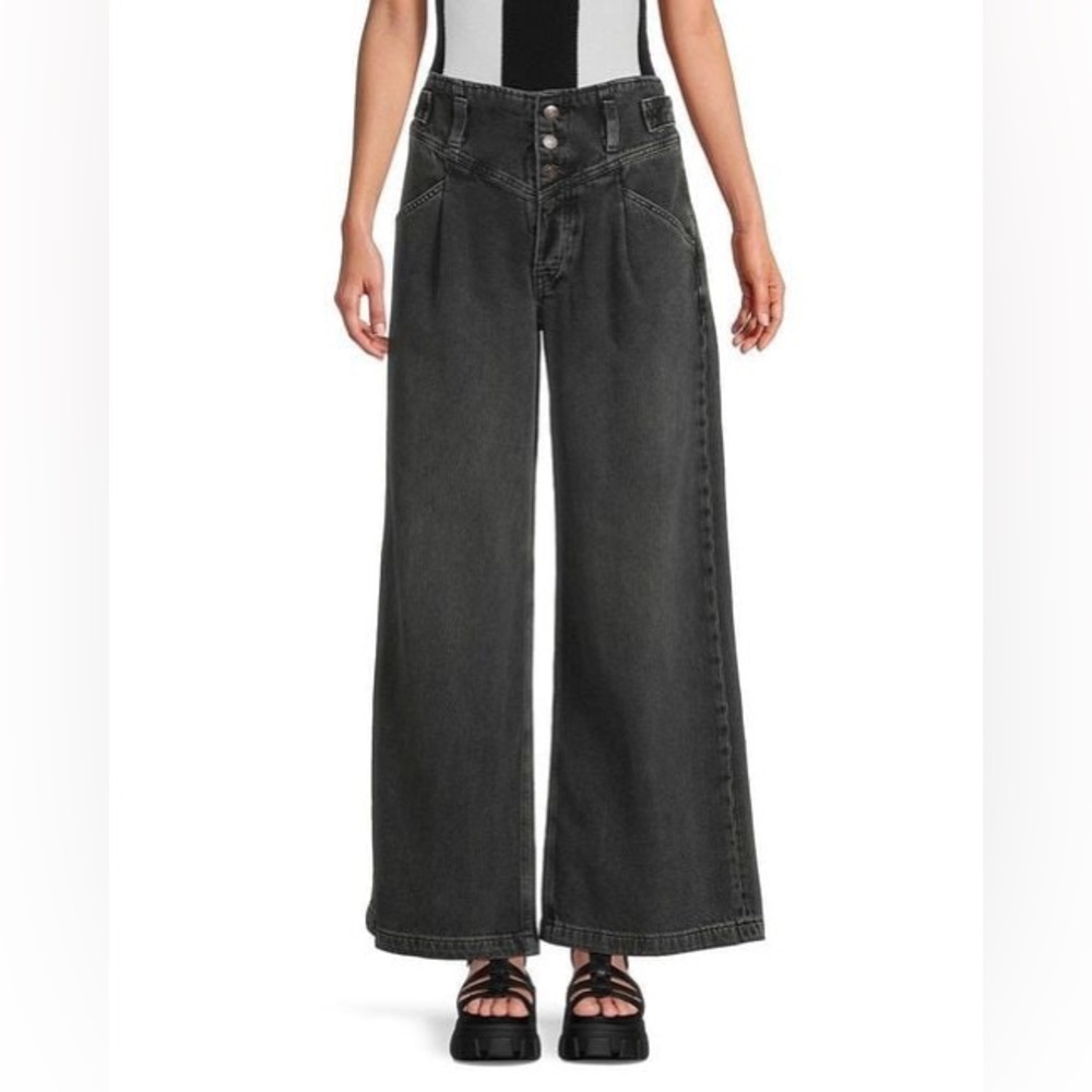 We the Free FREE PEOPLE
Care Super Sweeper High Rise Wide Leg Jeans
